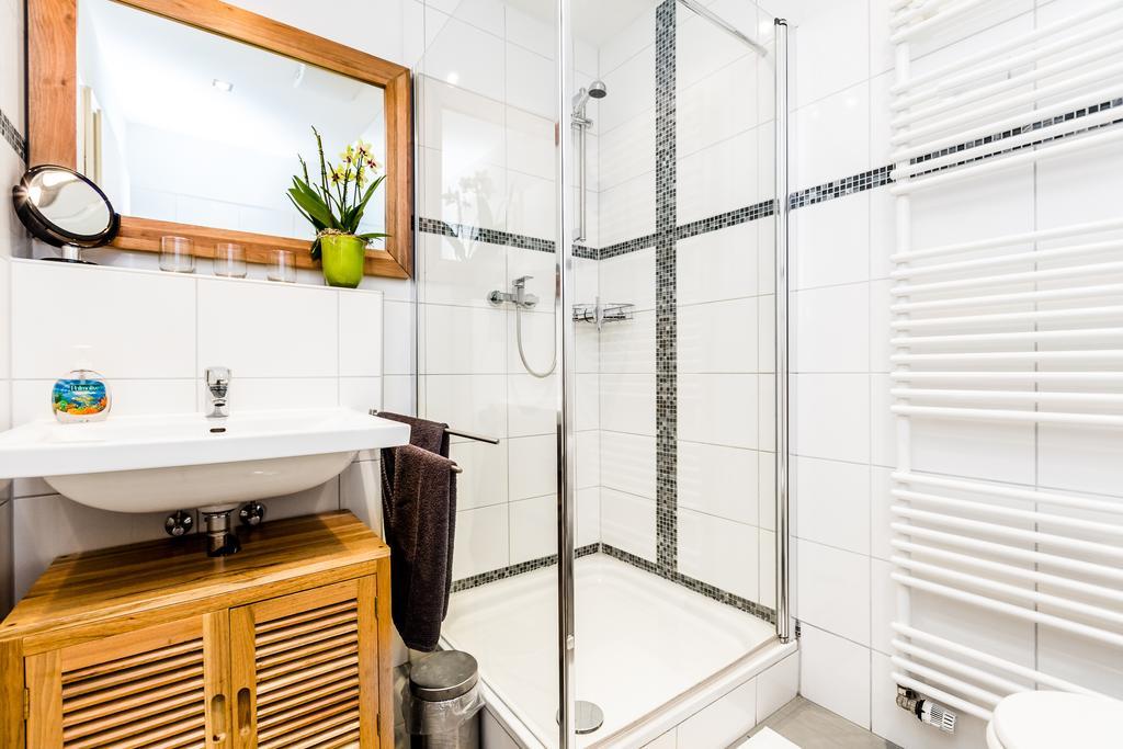 Design Apartment In Koeln Mit Terrasse Εξωτερικό φωτογραφία