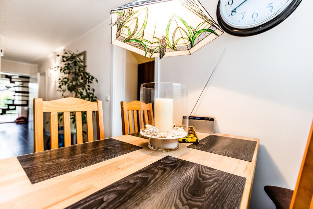 Design Apartment In Koeln Mit Terrasse Δωμάτιο φωτογραφία