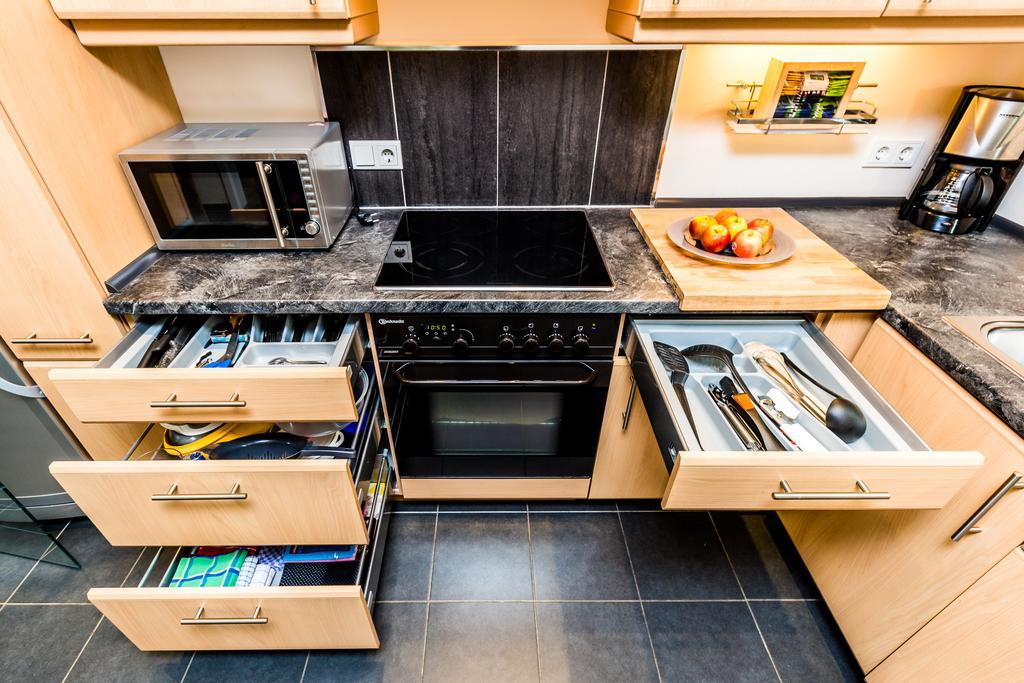 Design Apartment In Koeln Mit Terrasse Δωμάτιο φωτογραφία