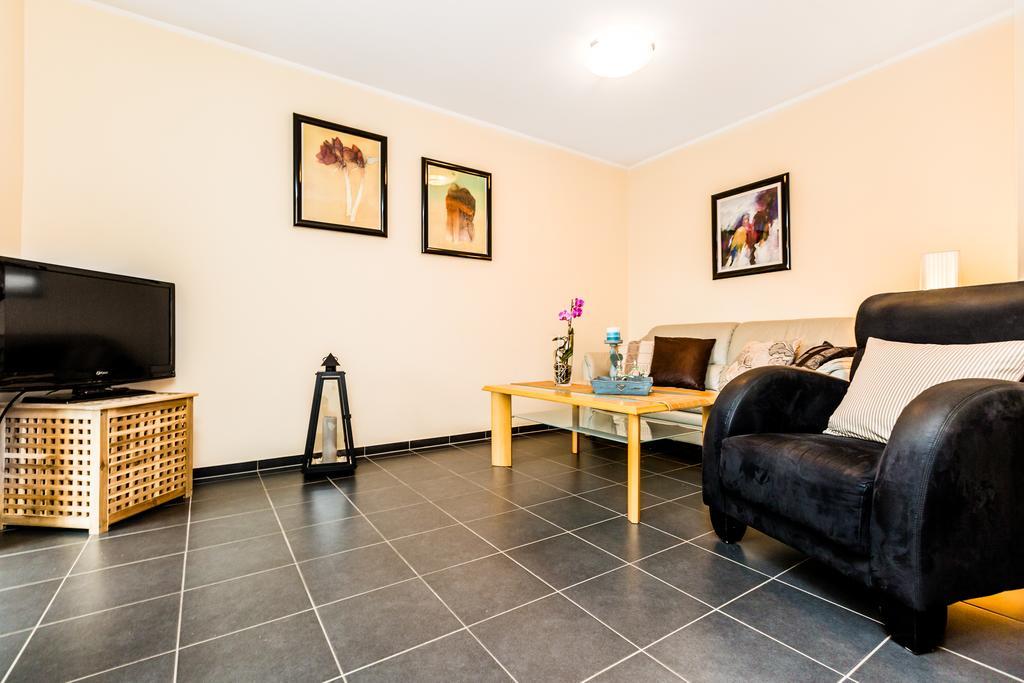 Design Apartment In Koeln Mit Terrasse Εξωτερικό φωτογραφία